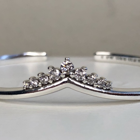 S⭕️LD‼️New Pandora Tiara Wishbone Open Bangle Bracelet - Picture 6 of 9